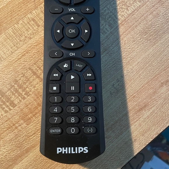 Philips Universal Remote - Picture 3 of 5